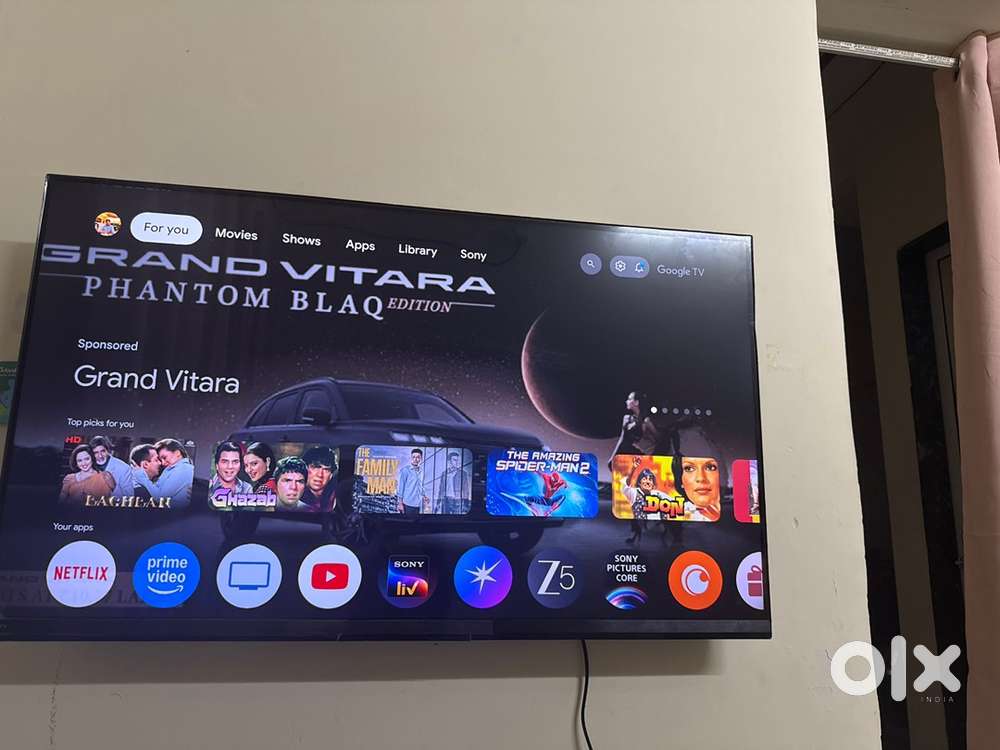 2 month old Sony latest model Tv 42 inches sale with bill