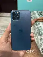 Iphone 12 pro icloud lga hua chaiye mujhe