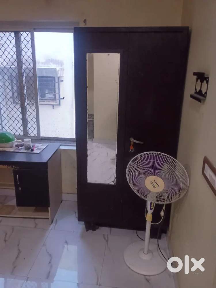 Rent 2 room nd kichen