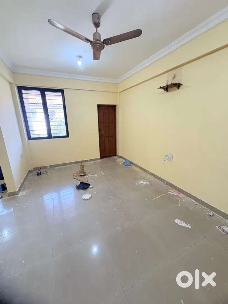Available 2BHK flat on rent at Cuchelim - Mapusa 20k