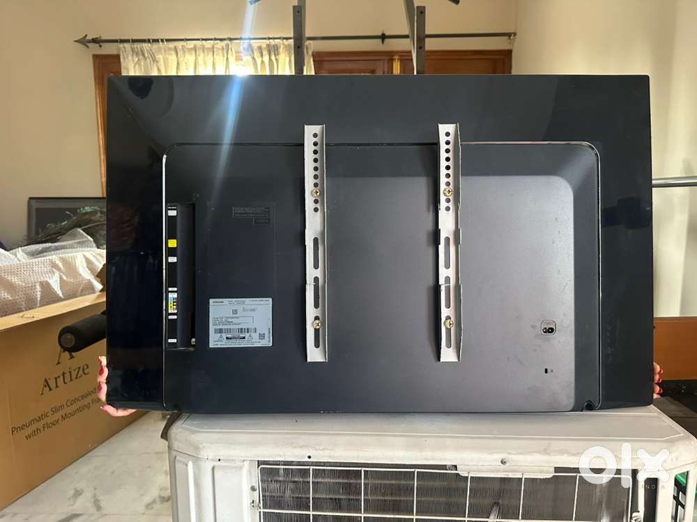 SAMSUNG LED TV
