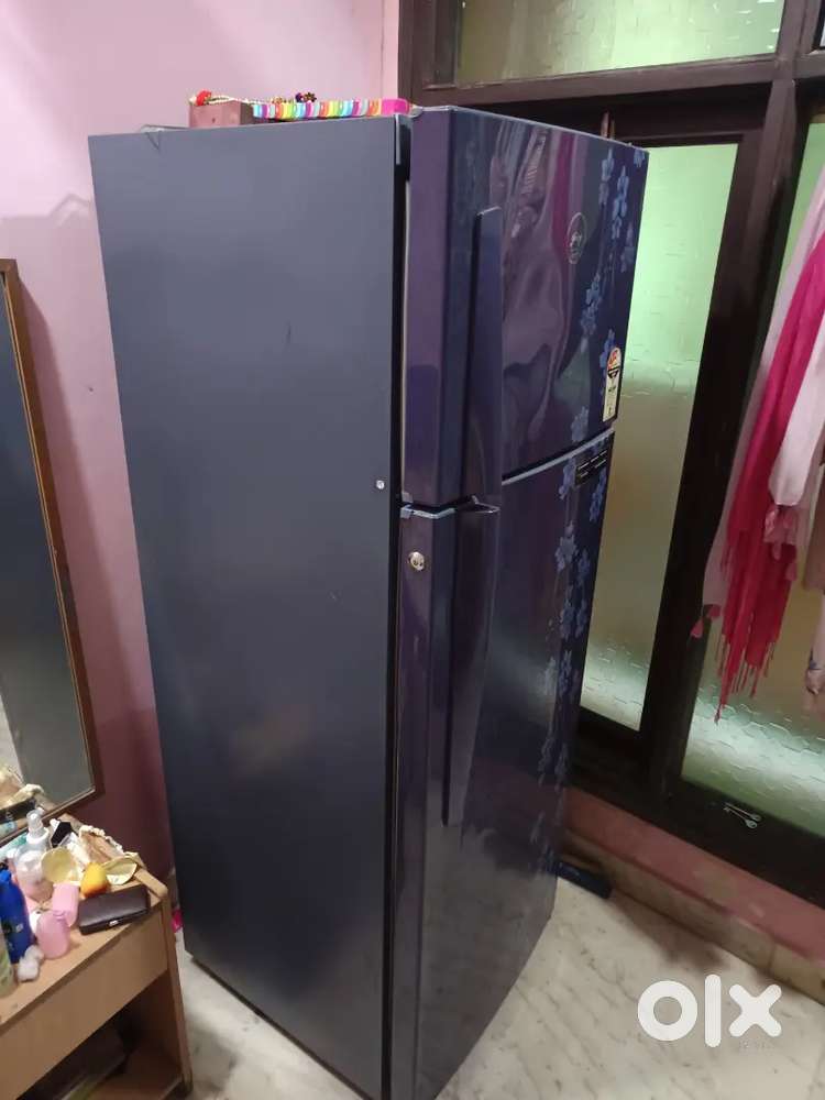 Refrigerator For Sale