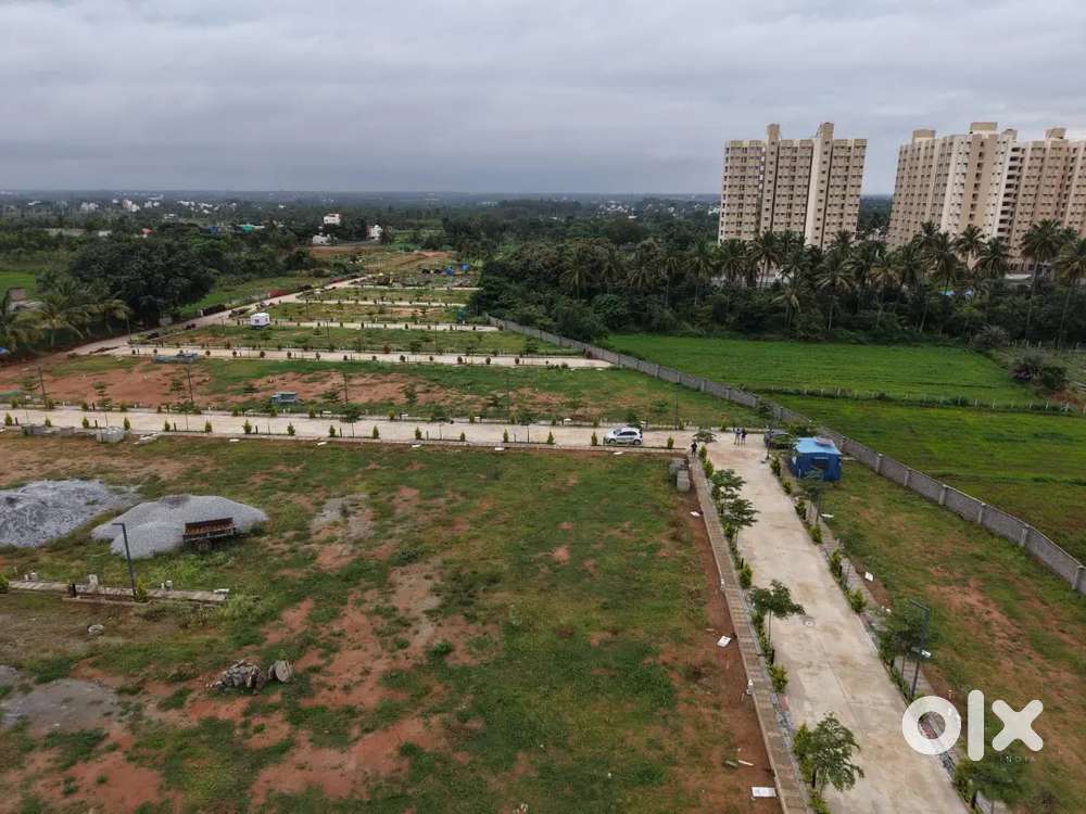 South-Facing 30x43 Site for Sale in VR Royal Homes – ₹6,700/sq.ft