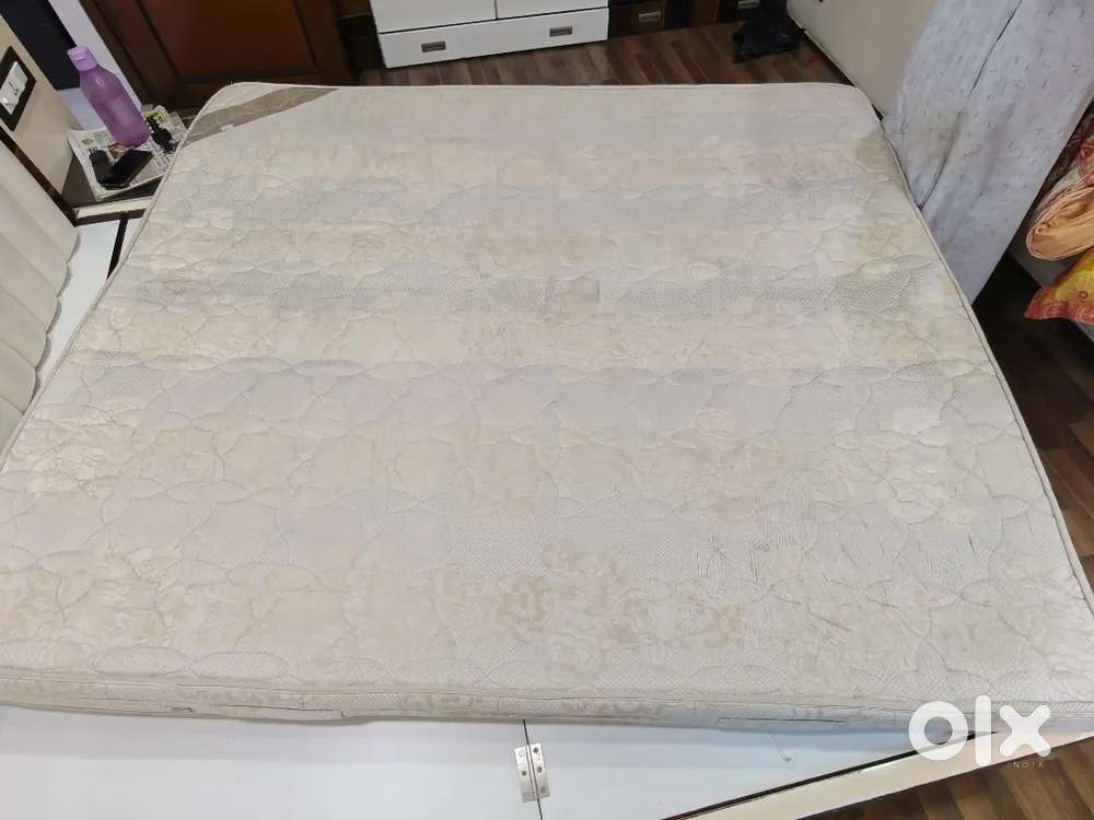Mattress 74*65 *5 inch