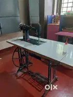 MERRITT SEWING MACHINE (DOUBLE)