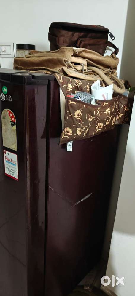 LG Single Door Fridge – Excellent Condition  Perfect for Bachelors
