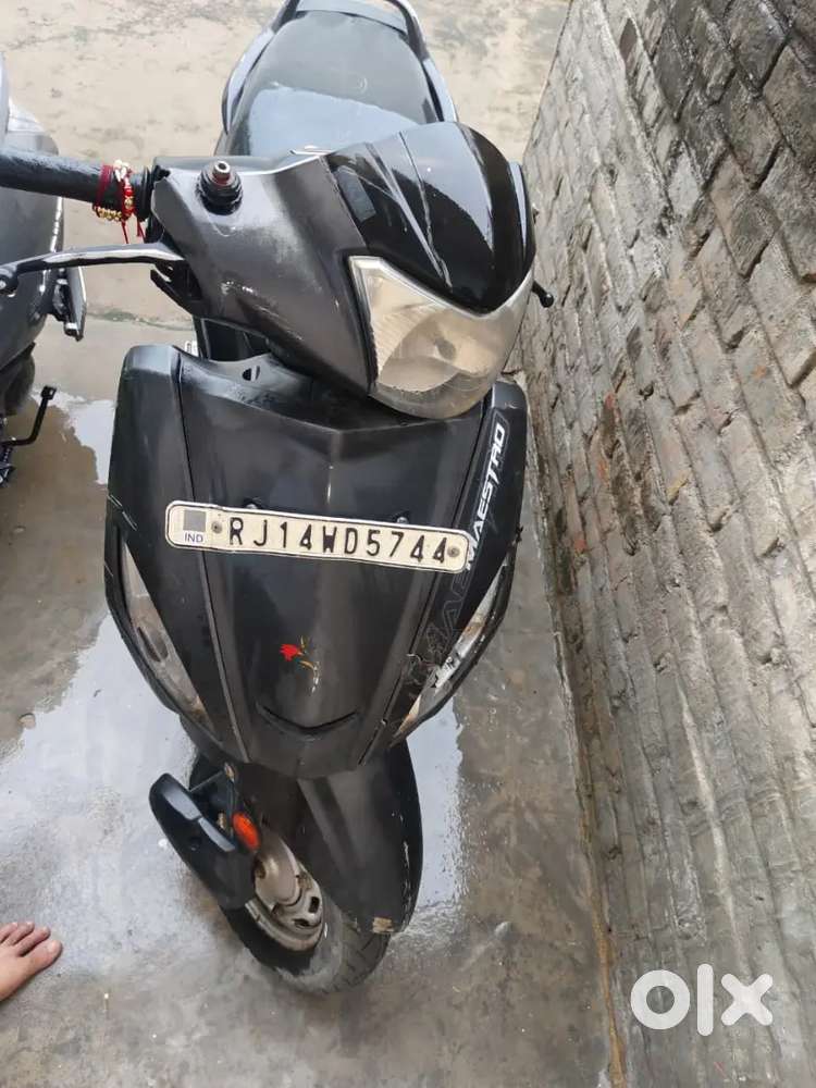 Good condition engine nahin khula hua Hai
