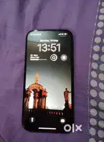 selling my 4 month old iphone 16 with  bill and box