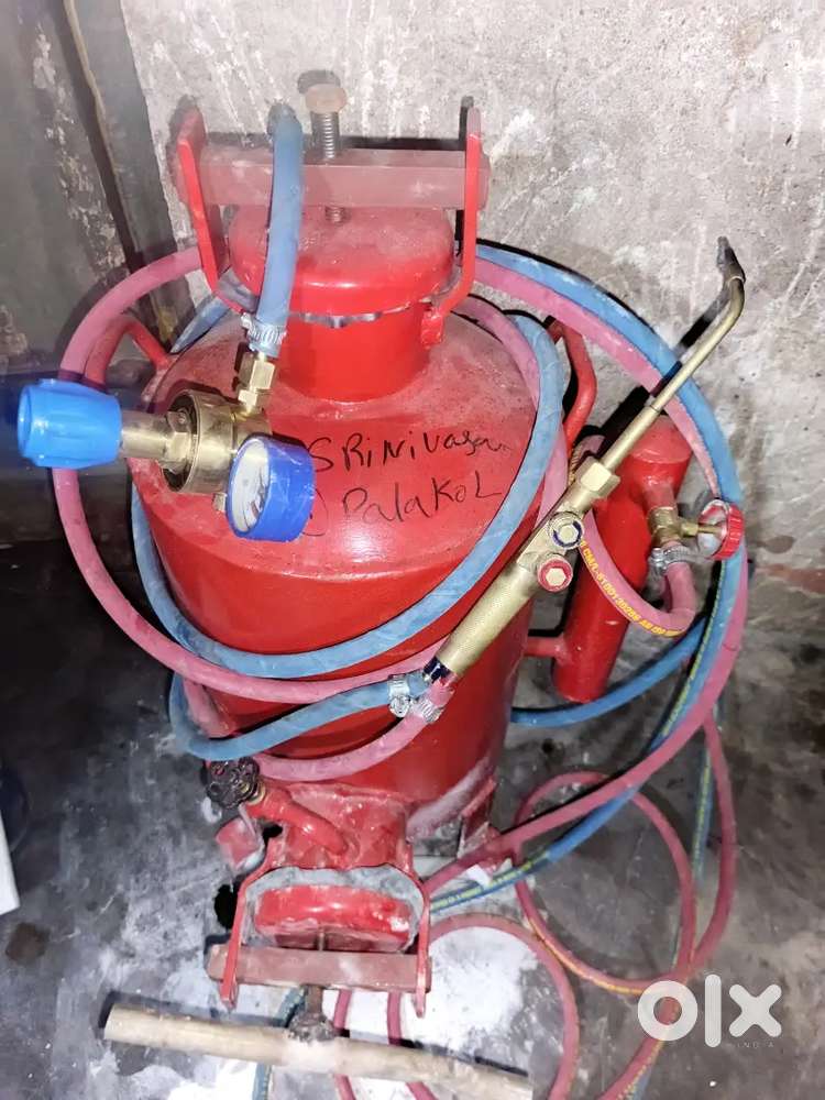GAS WELDING POPCORN AND PEECH MITHAI MACHINE
