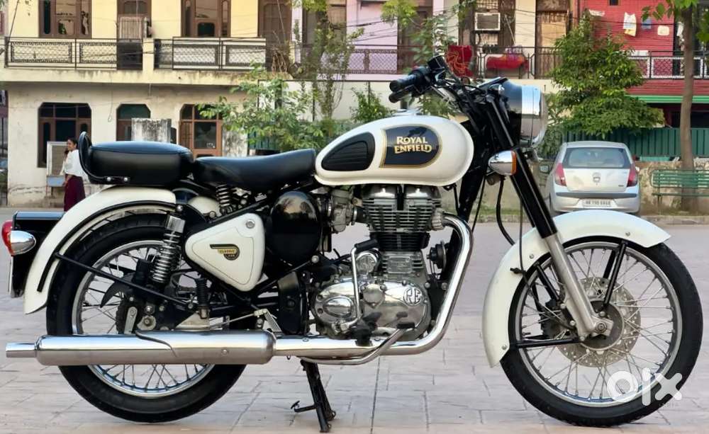 White color classic 350