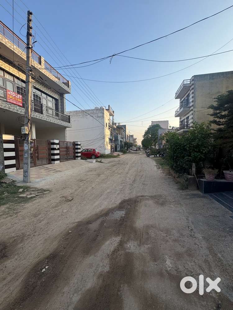 Plot 148 Gajj  map pass.  35 feet road.   Back side darpan green