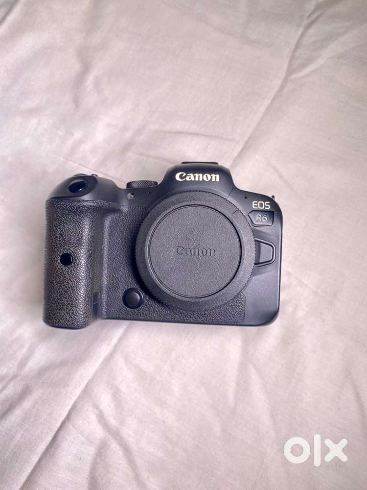 Canon R6 Well-maintained camera . Less used