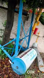 Solar water heater system