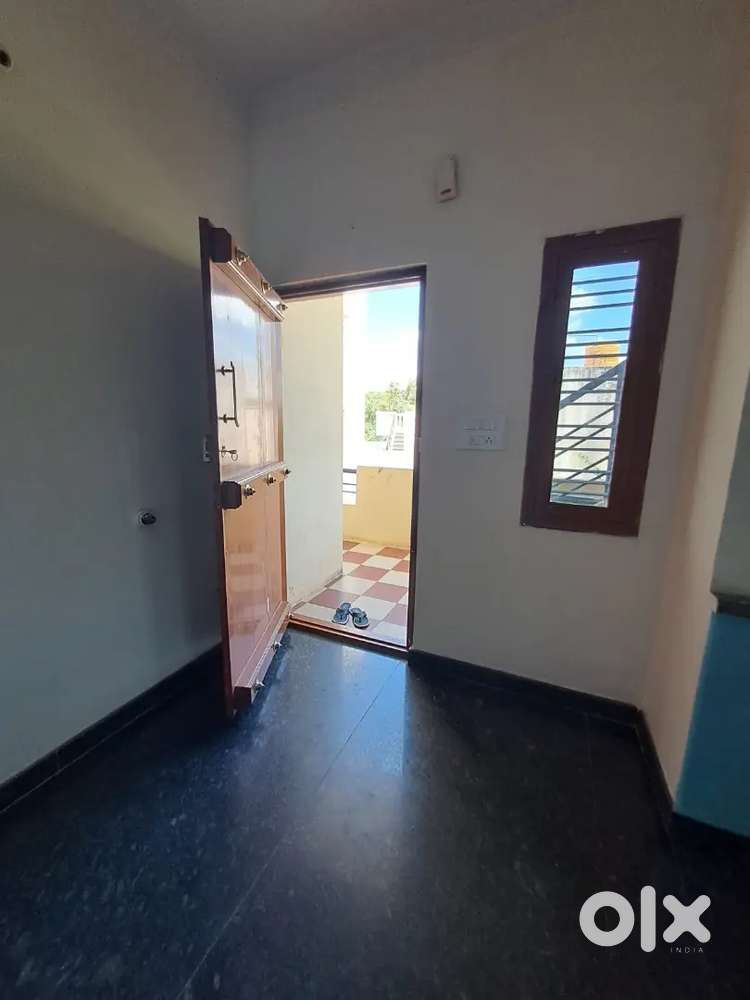 1 BHK HOUSE FOR RENT