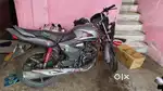 Bohot achi gadi hai a1 gadi hai koi bhi kharabi nhi hai