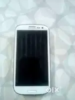 Im selling three samsung phone