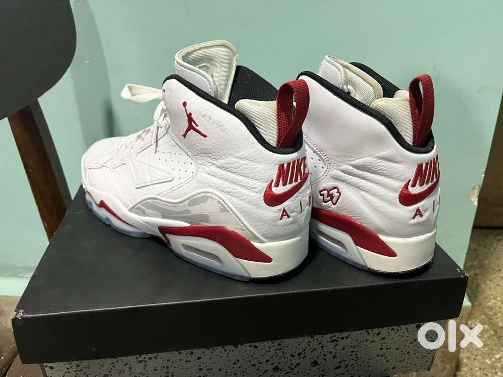 AIR JORDANS