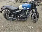 Full showroom track