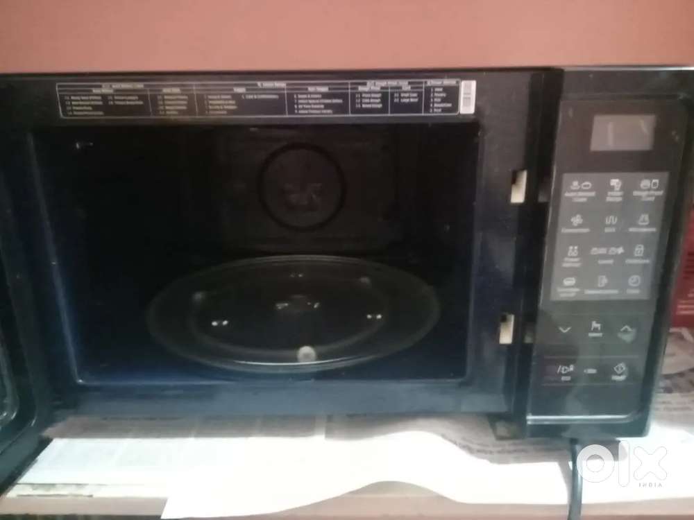 Microwave oven