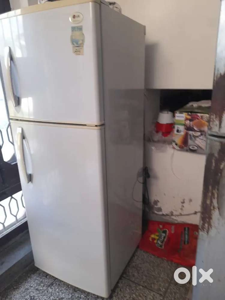 LG fridge white colour double door