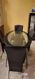 Glasstop Dinning Table set