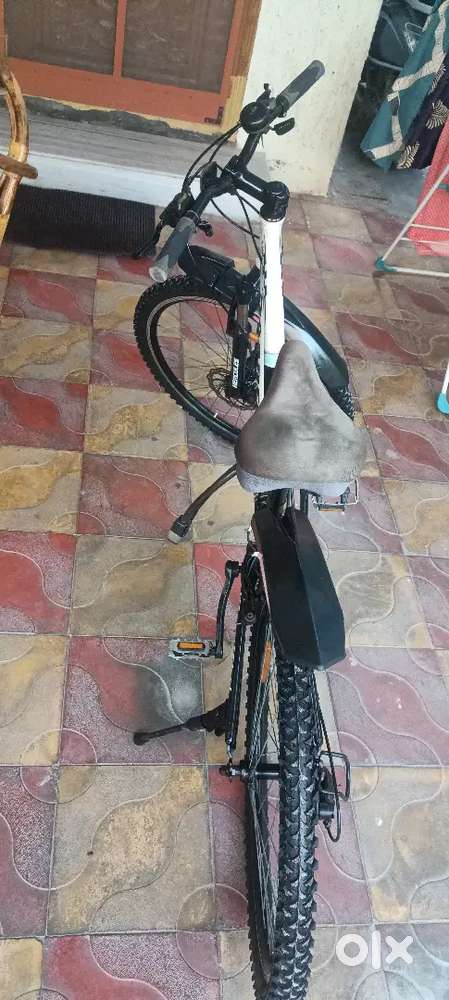 Hercules Roadeo A300 MTB Bicycle