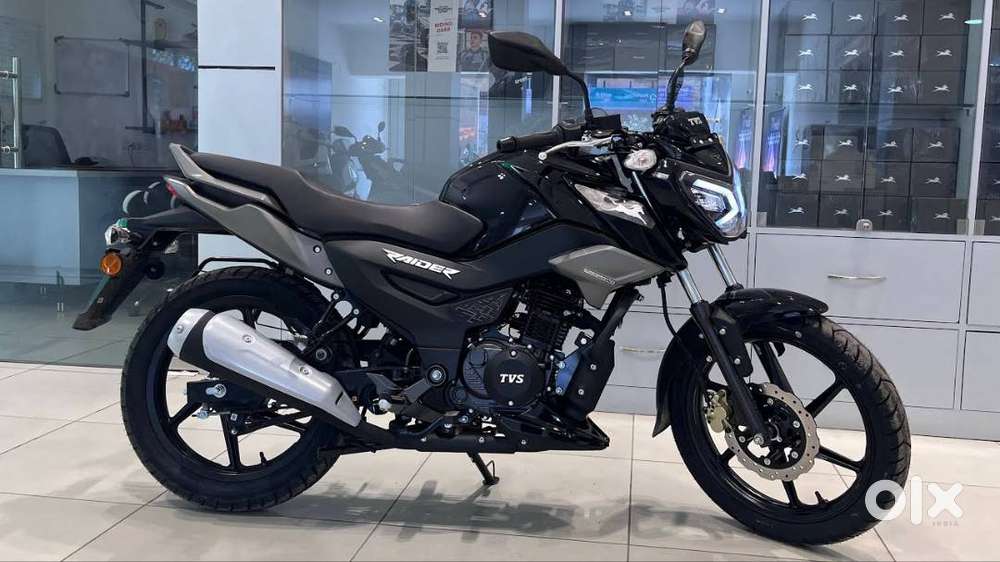 TVS Raider