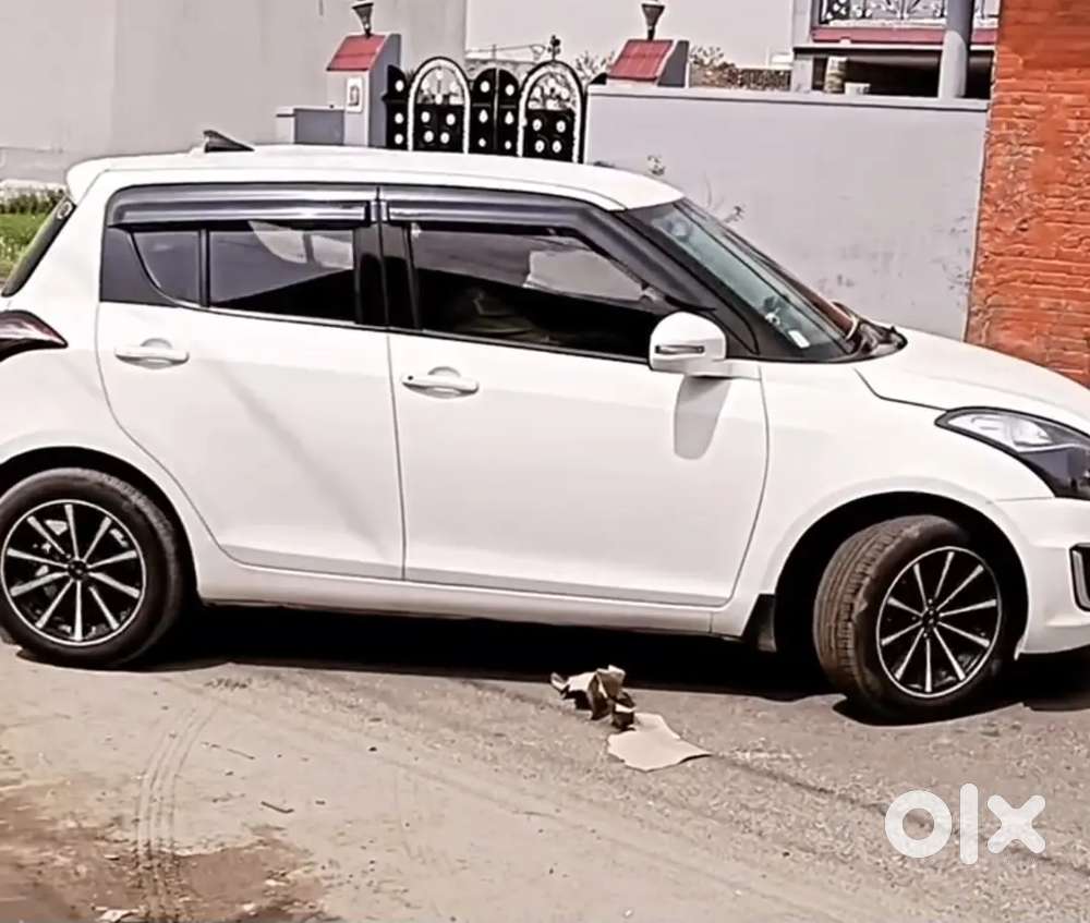 Maruti Suzuki Swift 2015 Petrol 109000 Km Driven