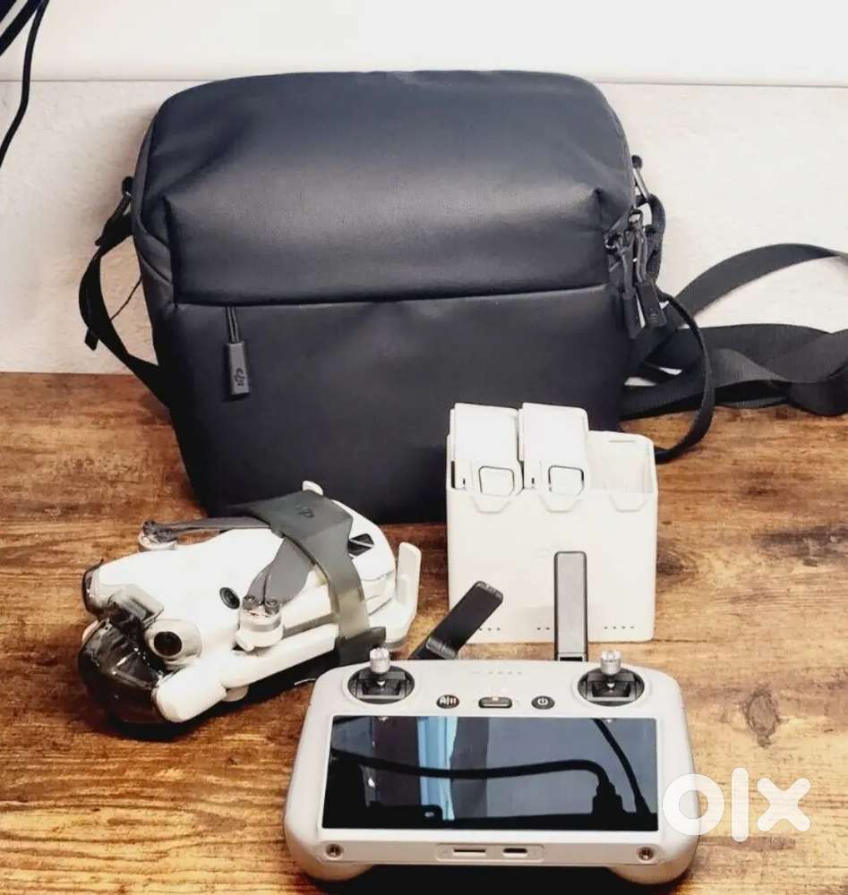 DJI -Mini 4 Pro Fly More Combo Plus Drone + RC 2 Remote Control