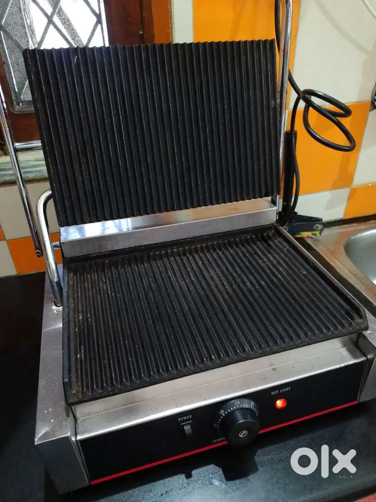 Jumbo Sandwich Griller, Electric 2000W Big Size 4 Slices Thermostat