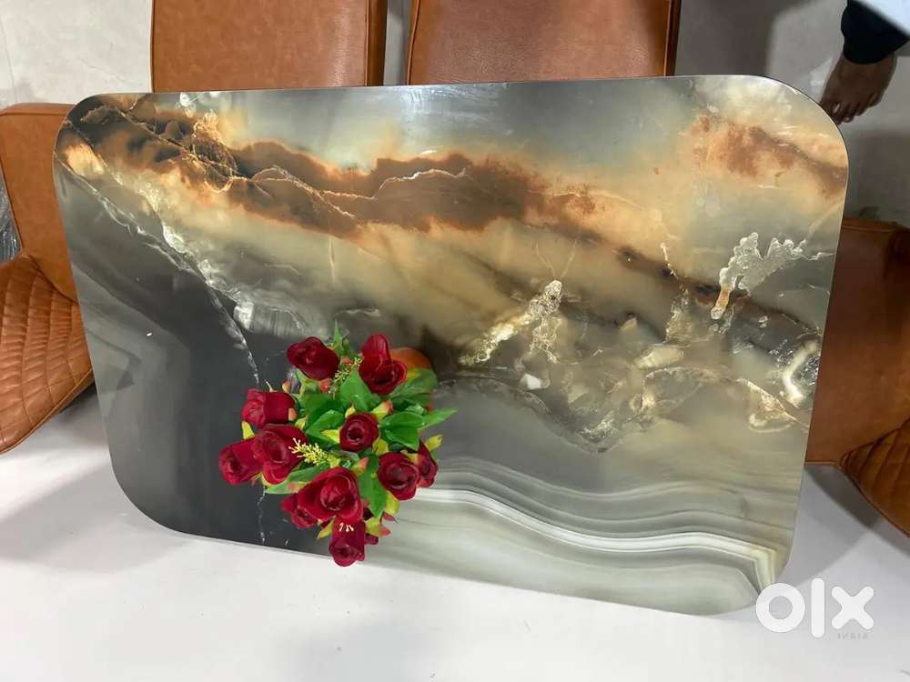 4 seating dining table