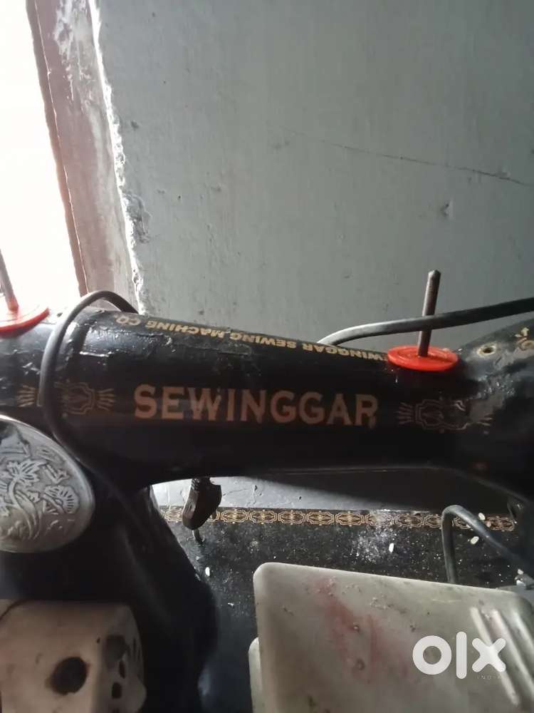 Tailor machine