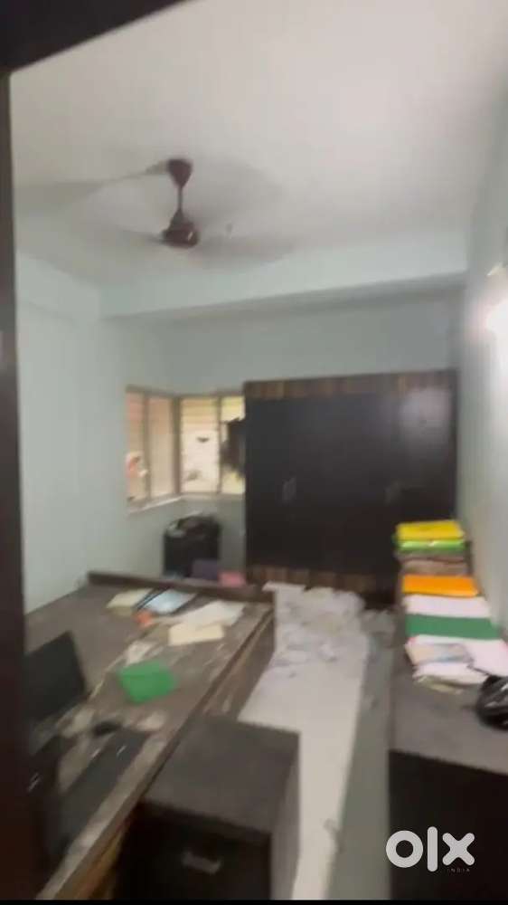 Female flatmate needed near lake gardens