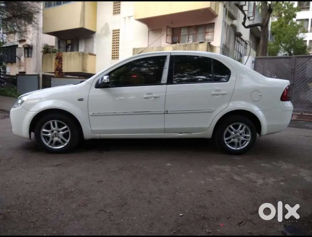 Ford Fiesta 2011 Diesel 130000 Km Driven