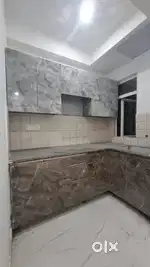 3 BHK नोएडा एक्सटेंशन का सबसे सुंदर, अच्छी लोकेशन का फ्लैट 55 लाख में