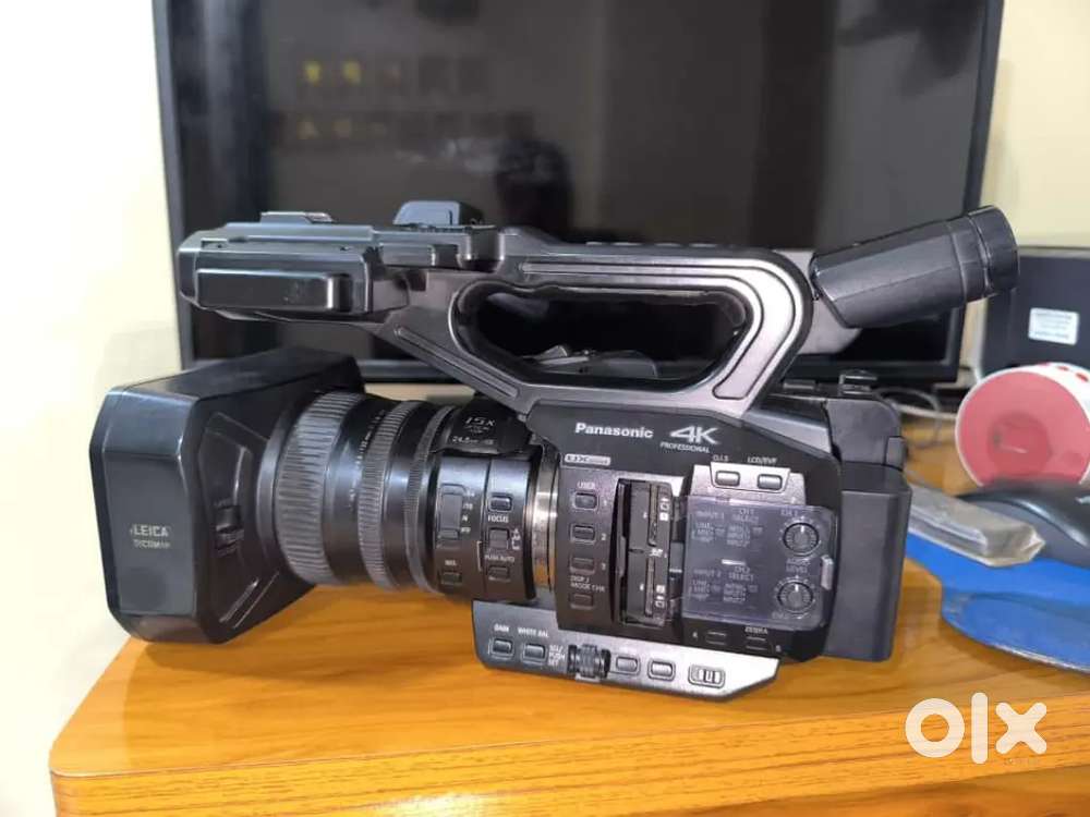 Pansonic UX90 4K camera New brand