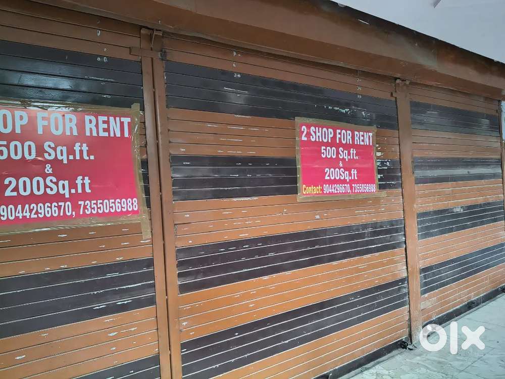 Shop for rent in Viraj khand Gomtinagar