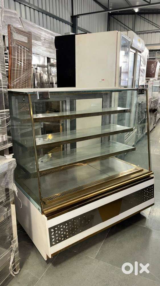 AIR COOLED CAKE DISPLAY FRIDGE FOR SALE