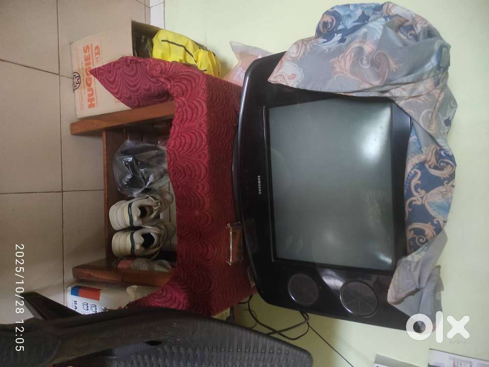 Tv with Tv table