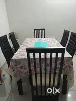 Dining table 6 seater