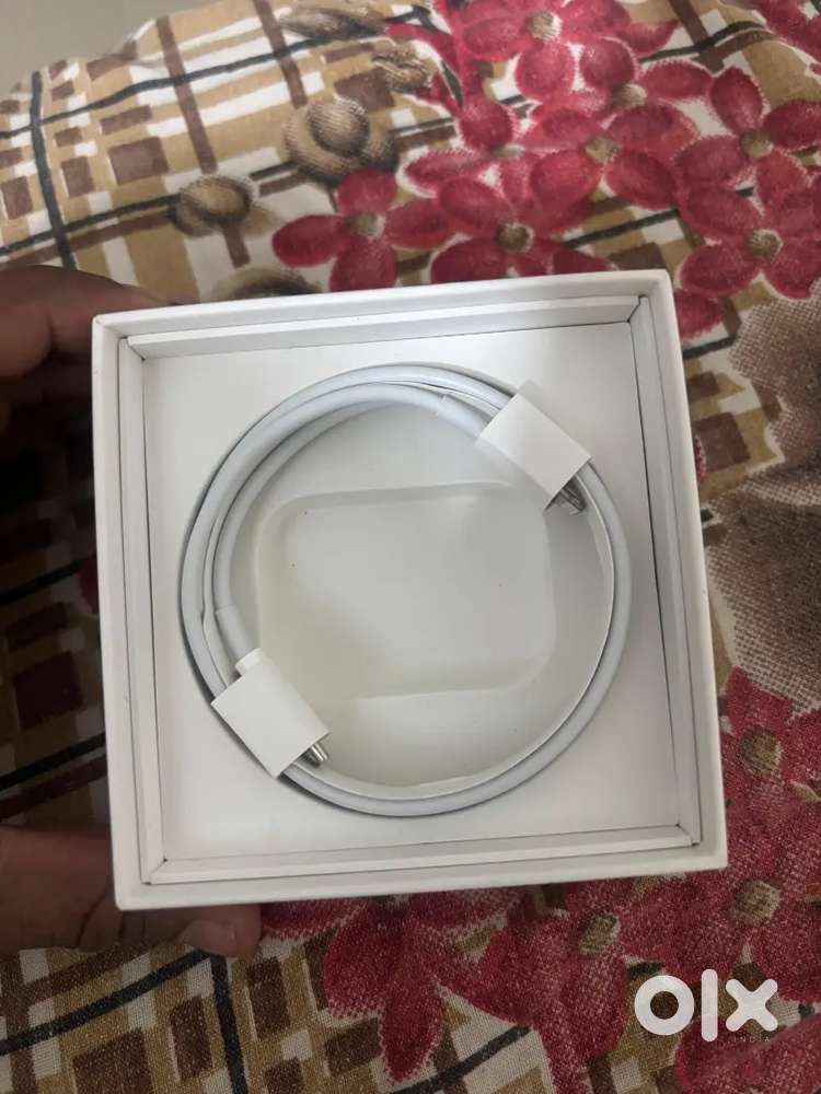Apple lighting cable