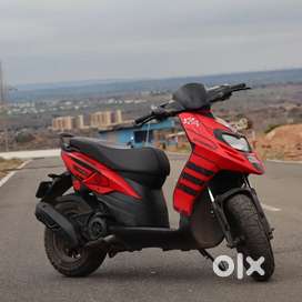 Aprilia stroom 125