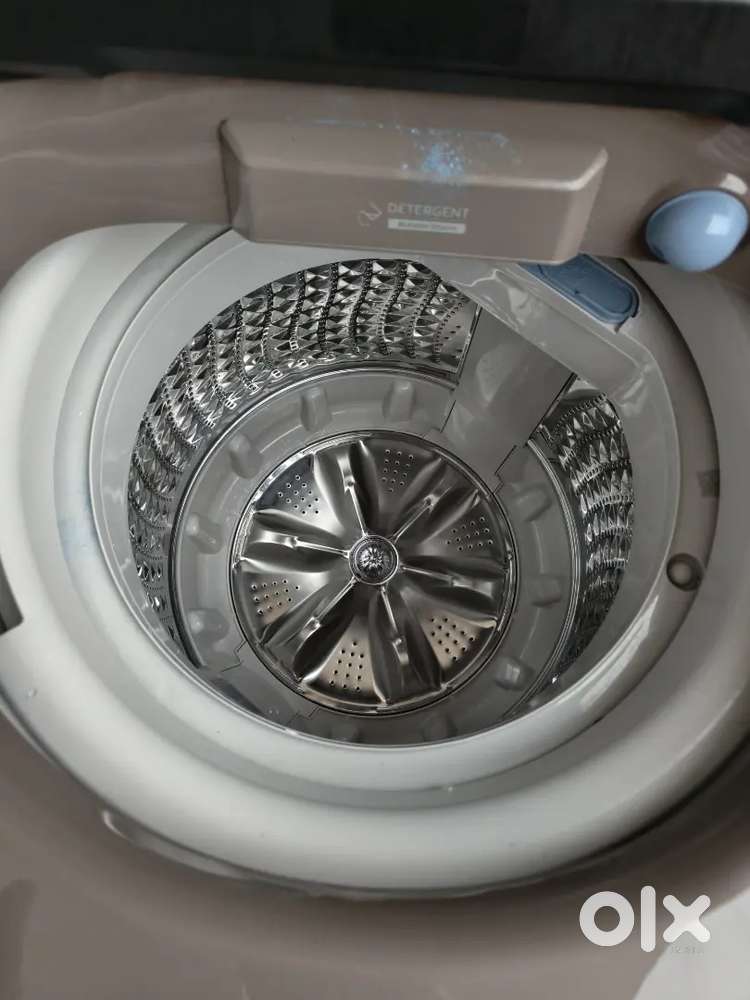 Samsung top loaded fully automatic washing mashing only 23 days old