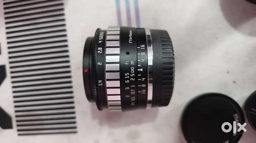 7 Artision MF 23mm F1.4  lens Genuine condition