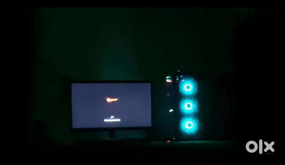 Gaming pc less use mint condition