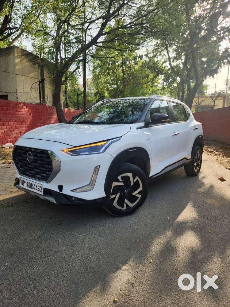 Nissan Magnite 1.0 XV Premium, 2023, Petrol