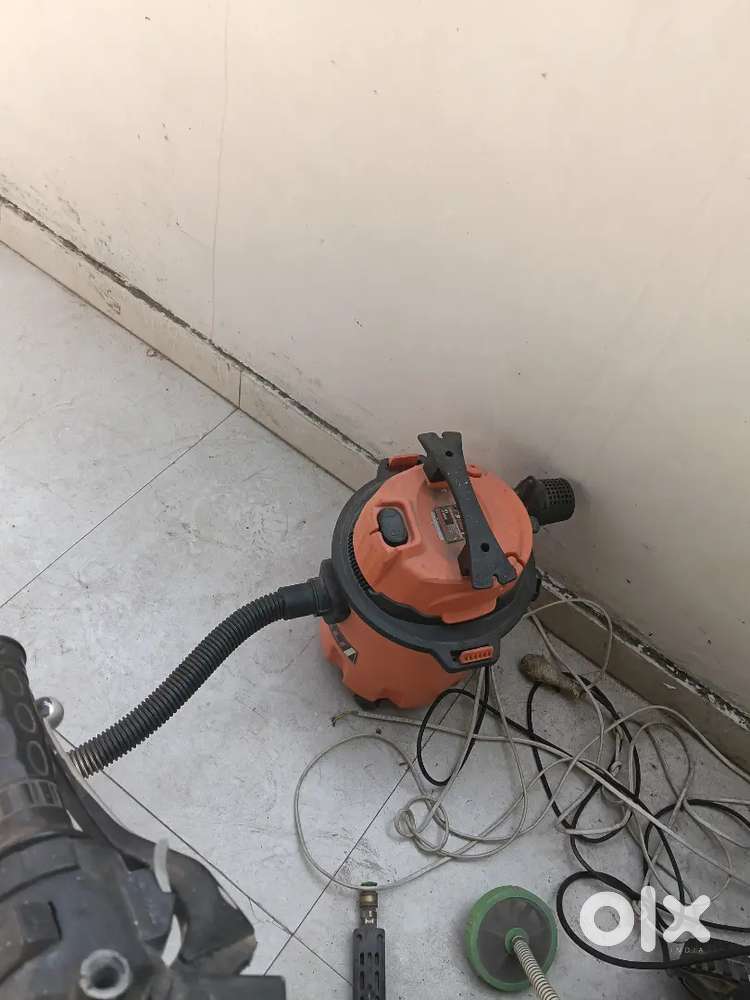 Car washing machine automatic