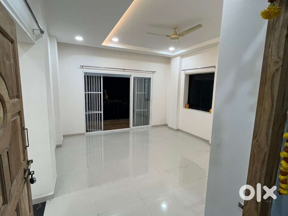3 BHK Furnished Flat for Rent  New Manish Nagar  Prime Location
