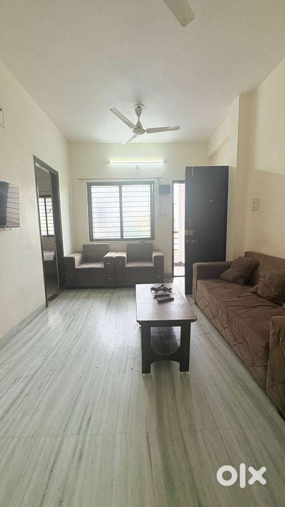 3 BHK Semi Furnished Flat Near Bombay Hospital in Mahalaxmi Nagar