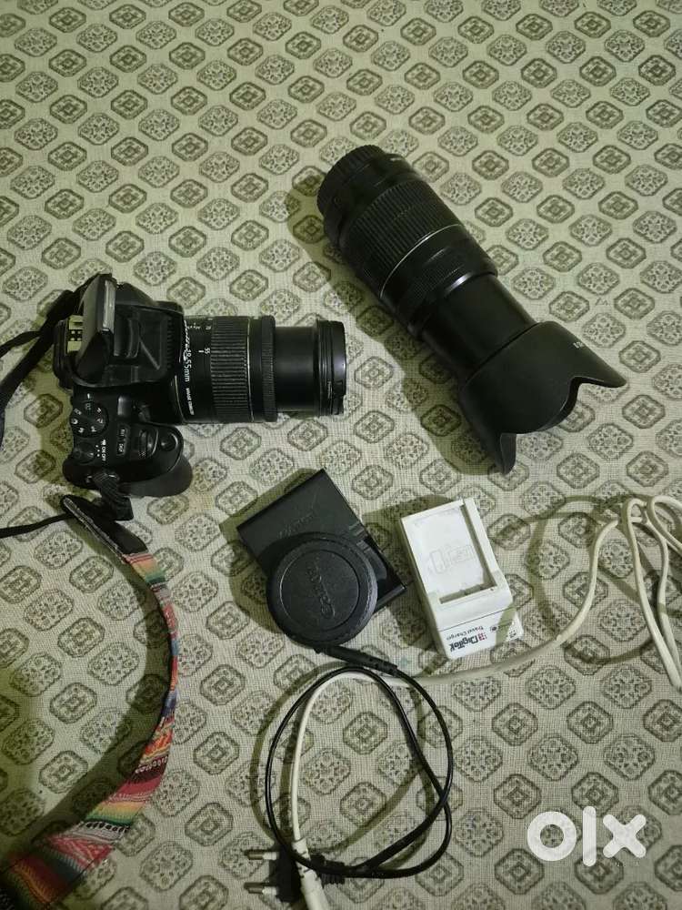 CANON CAMERA 200D ii